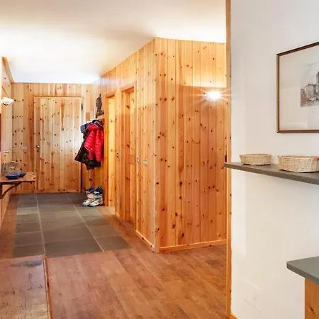 Hellochalet_foyer Du Mont Blanc كورمايور